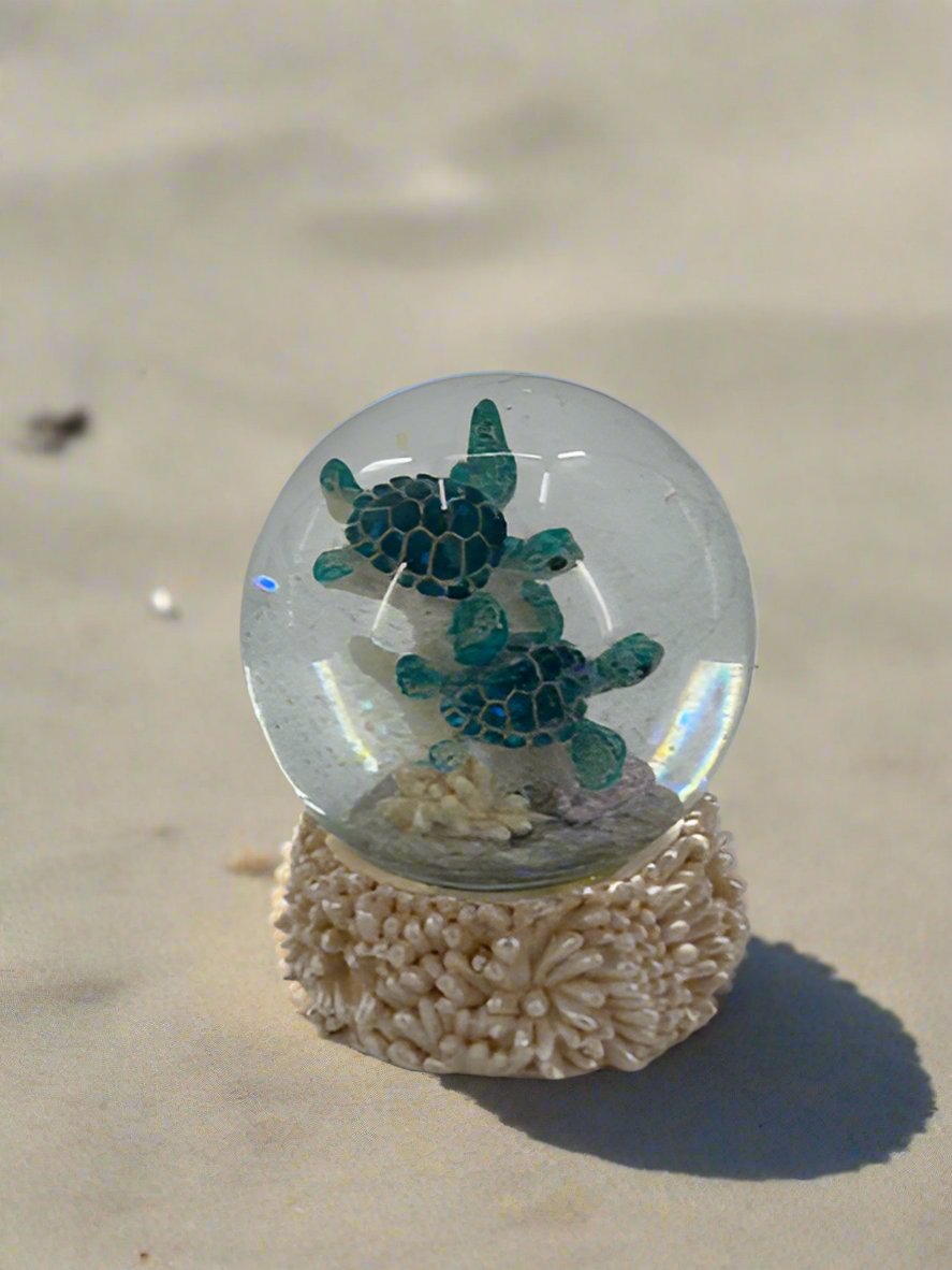 Sea Turtles in Globe Green Shell