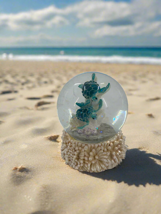 Sea Turtles in Globe Green Shell
